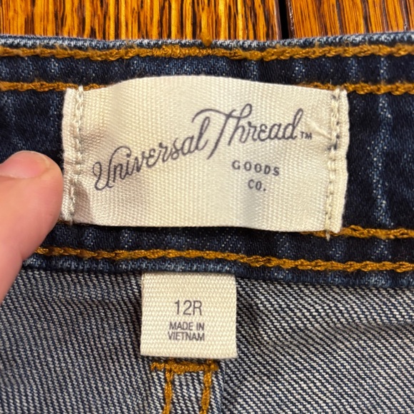 Universal Thread Sailor Wide-Leg High-Rise Ankle Jeans - Picture 7 of 11